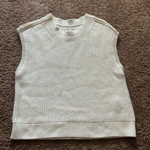 Abercrombie & Fitch Women's Cream Knit Vest